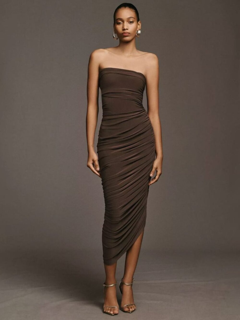 Norma Kamali Diana Strapless Ruched Stretch Jersey Midi Dress Brown Size Small